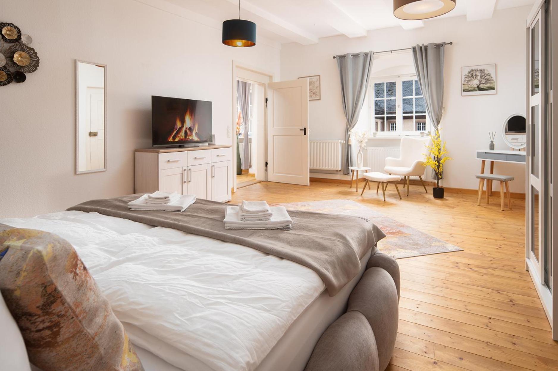 Luxus Wohnen Im Schloss Corvey Fuer 1-6 Gaeste Im Unesco Weltkulturerbe Hoexter Weserbergland Free W-Lan Parken Netflix Fuer Familien Paare Und Geschaeftsreisende Inkl Handtuecher Seife Nintendo Switch Uvm エクステリア 写真
